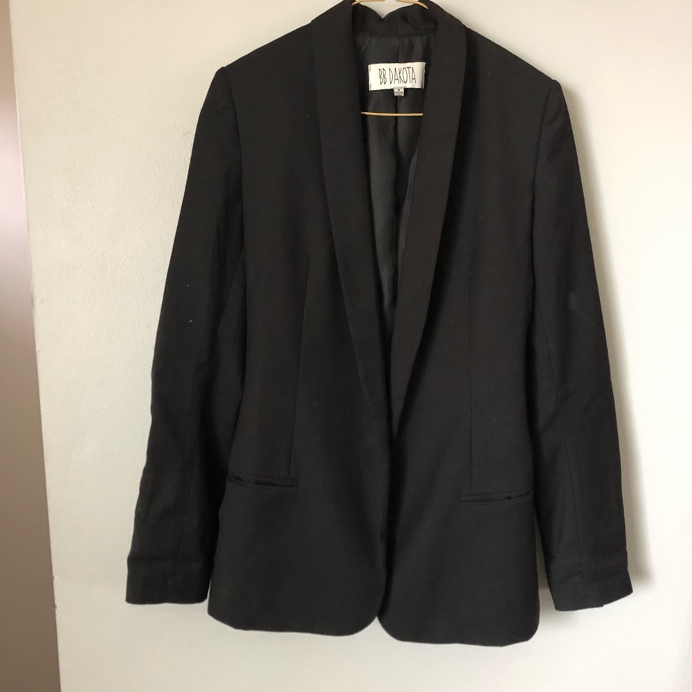 Longline, open front black blazer